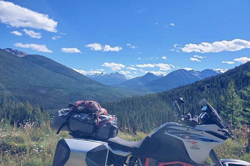 5.Aussicht Berge_Kanada Blogbeitrag.jpg
