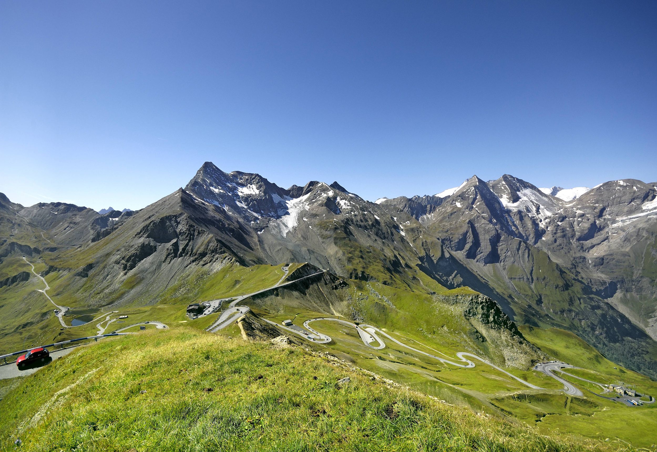 Grossglockner_01-Hochalpenstrasse_Oesterreich-Werbung_Julius-Silver.jpg